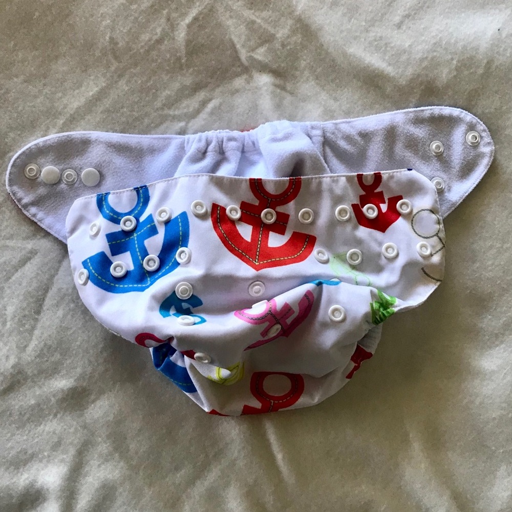 4/$10 Reusable Diaper - Picture 2 of 3